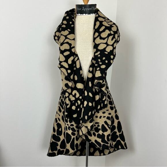 Women Tan & Black Leopard Animal Print Round Vest Reversible Soft Poncho Sz OS - Picture 4 of 14